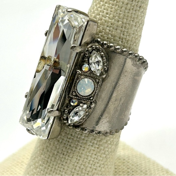 Sorrelli Crystal Band Ring - Picture 3 of 5
